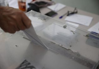 Εκλογές 2023: Με παρατράγουδα ξεκίνησε η διαδικασία στα Χανιά