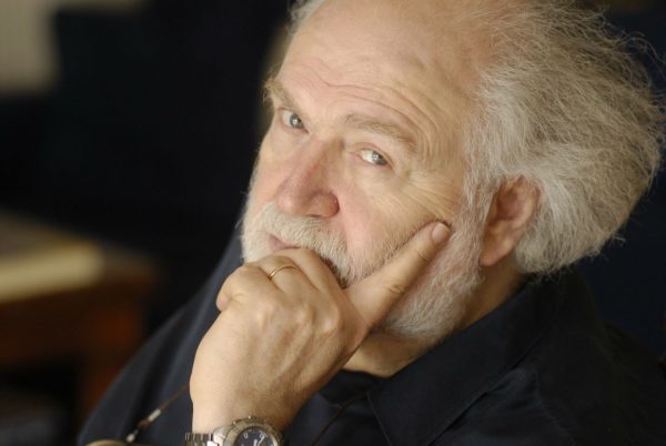 Η πολιτική ηγεσία αποχαιρετά τον Γιάννη Μαρκόπουλο