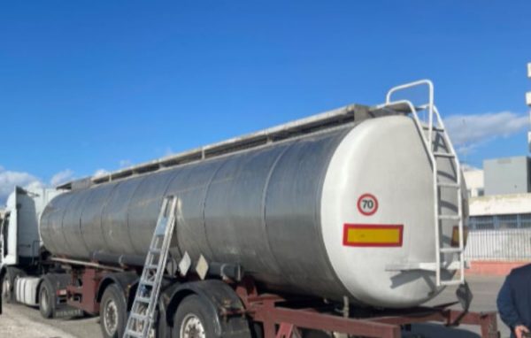 Οδηγός βυτιοφόρου έκλεβε καύσιμα στη Θεσσαλονίκη