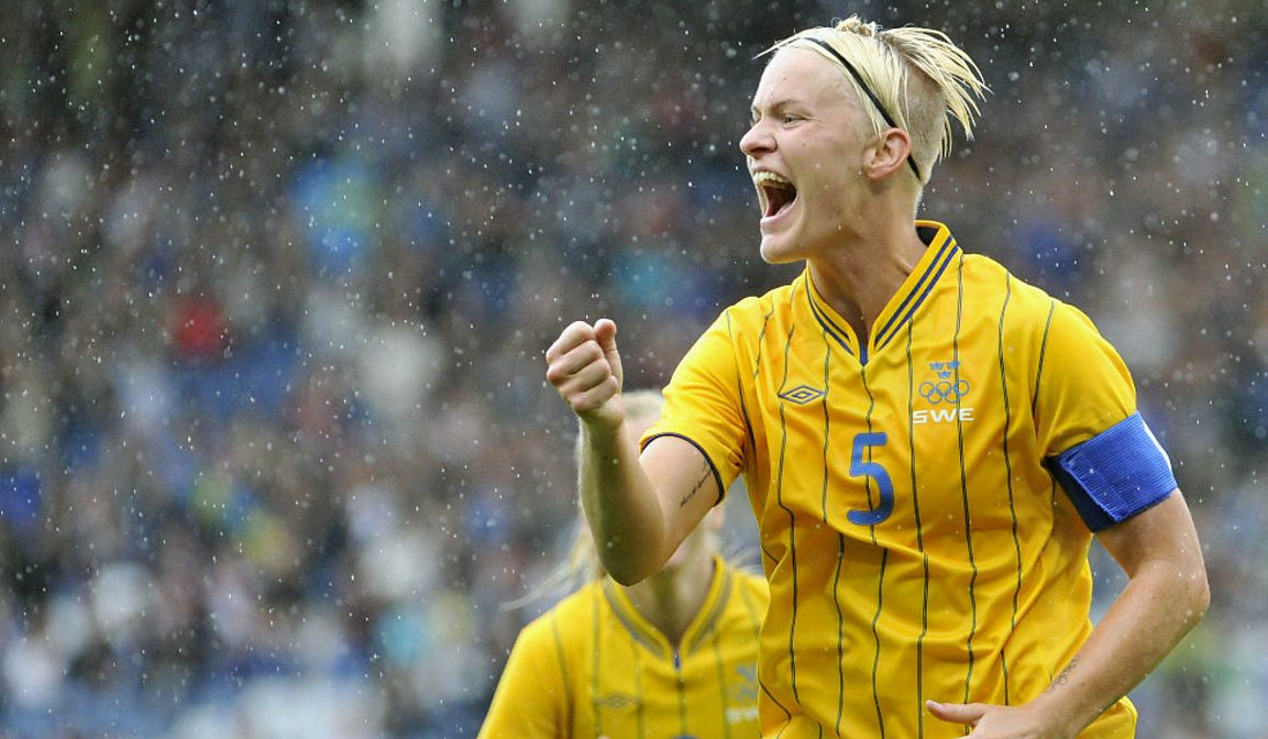 Σουηδία: Έδειξαν τα γεννητικά τους όργανα για να παίξουν στο Παγκόσμιο Κύπελλο Γυναικών το 2011 αποκαλύπτει η Νίλα Φίσερ