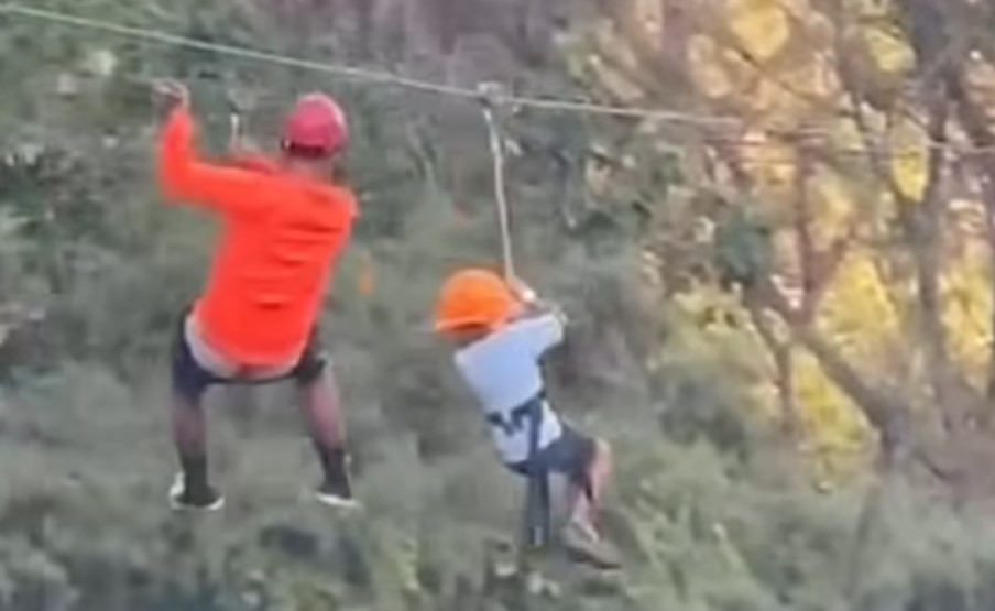Μεξικό: Εξάχρονος πέφτει από 12 μέτρα - Έσπασε η ζώνη του zip line