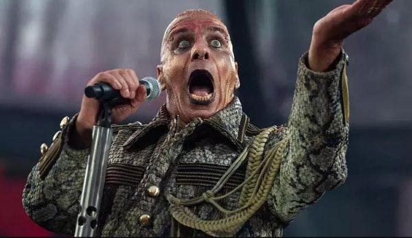 Rammstein: Ένταση πριν από τη συναυλία  στη Βέρνη – Μετά την εισαγγελική έρευνα σε βάρος του τραγουδιστή τους για σεξουαλικές επιθέσεις