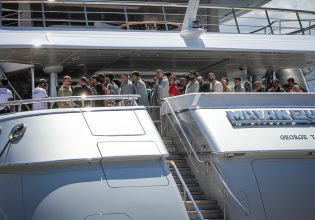 Ναυάγιο στην Πύλο: Υπάρχουν ευθύνες για τη «μεγαλύτερη τραγωδία στη Μεσόγειο» – Αντιφάσεις του Λιμενικού, «καρφιά» από διεθνείς οργανισμούς