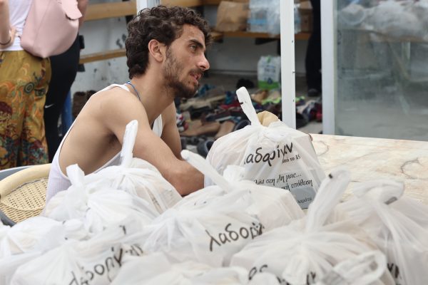 «Καθισμένος στα γόνατα διάβαζα προσευχές γιατί φοβόμουν» – Συγκλονίζουν διασωθέντες του ναυαγίου