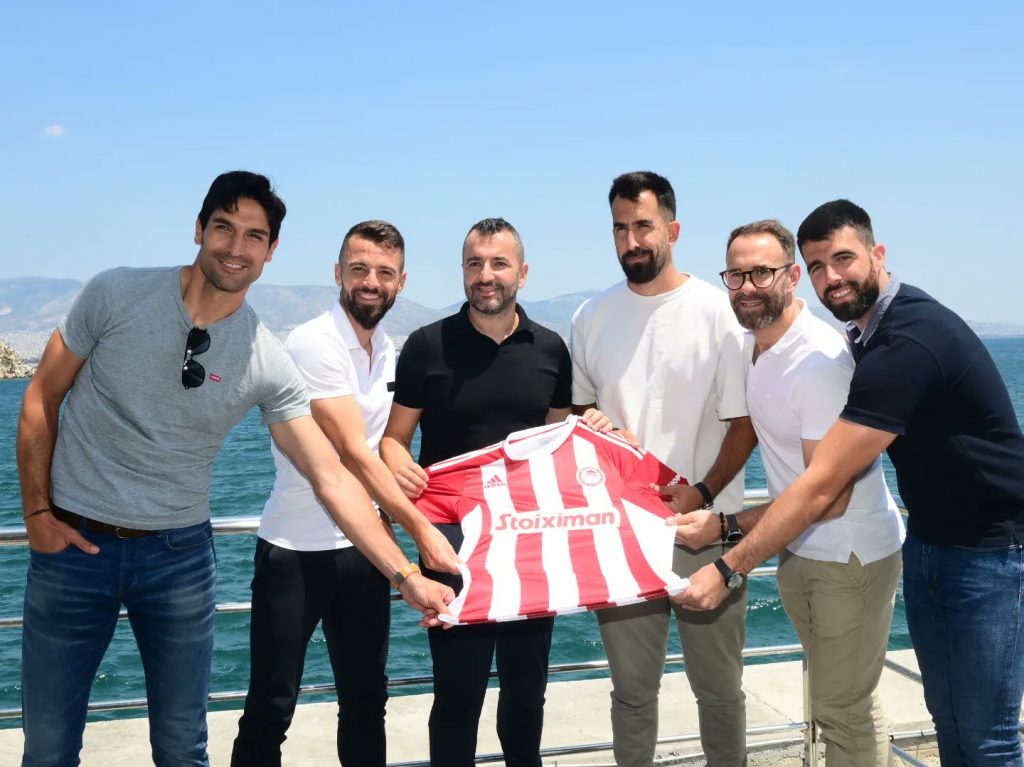 Το πρώτο μήνυμα Ντιέγκο Μαρτίνεθ στον κόσμο του Ολυμπιακού – Υπέγραψαν οι συνεργάτες του