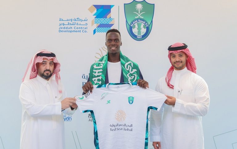 Η Αλ Αχλί ανακοίνωσε τον Μεντί