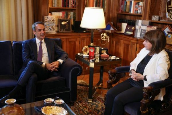 Εκλογές: Εντολή σχηματισμού κυβέρνησης πήρε ο Κυριάκος Μητσοτάκης