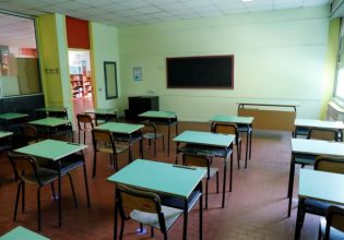 Καθηγήτρια στην Ιταλία πήρε 20 χρόνια άδειες μέσα σε 24 χρόνια