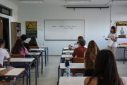 Πανελλαδικές 2023: Λιποθύμησε μαθήτρια στην Εύβοια την ώρα που έγραφε – Την κατέβαλε το άγχος