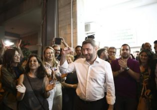 Ανδρουλάκης: «Το ΠΑΣΟΚ έρχεται και ο ΣΥΡΙΖΑ φεύγει»