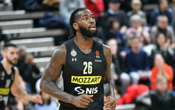 Φήμες για Λεσόρ και Μπαρτσελόνα