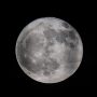 Πανσέληνος Ιουνίου: Μάγεψε το «Φεγγάρι της Φράουλας» – Εντυπωσιακές φωτογραφίες
