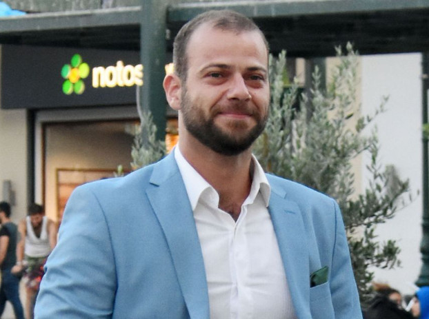 Ορέστης Τζιόβας: «Η συζυγική σχέση είναι άμα θέλεις, αν δεν θέλεις, δεν είναι»