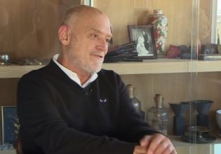 Στέλιος Παρλιάρος: «Σταμάτησα την τηλεόραση γιατί άρχισαν οι εκπομπές να γίνονται σούπερ μάρκετ»