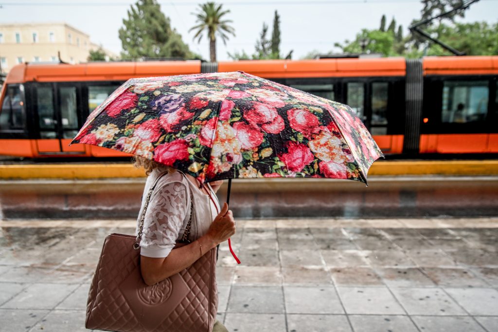 Ο καιρός την Κυριακή των εκλογών – Πότε και πού θα βρέξει