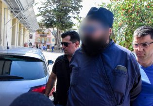 «Φύλλο και φτερό» τα τρία κινητά και ο υπολογιστής του ιερέα που έστειλε το βίντεο στον 12χρονο