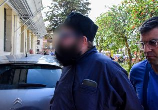 Αποκάλυψη MEGA: Ο ιερέας είχε στείλει ξανά χυδαίο μήνυμα σε ανήλικο – Από «κόσκινο» τα κινητά του