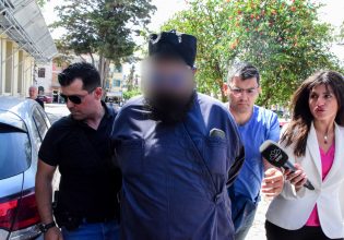 Τι λέει ο ιερέας για το άσεμνο μήνυμα σε 12χρονο – «Νόμιζα ότι το έστειλα σε ενήλικα που κάναμε διαδικτυακό σεξ»