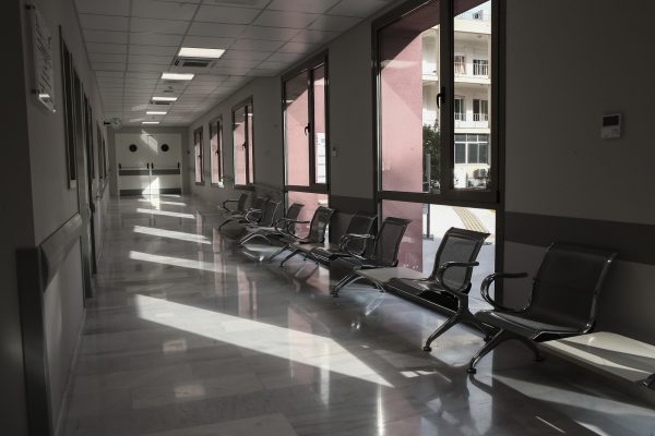«Ξύπνησε» η 40χρονη νηπιαγωγός στην Κρήτη - Είχε χάσει τις αισθήσεις της μετά από επίσκεψη σε οδοντιατρείο