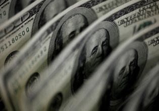 Η χρεοκοπία των ΗΠΑ αποφεύχθηκε, ο «Γολγοθάς» του χρέους παραμένει