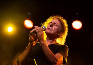 Η τρυφερή φωτογραφία του Βασίλη Παπακωνσταντίνου με την Ελένη Ράντου