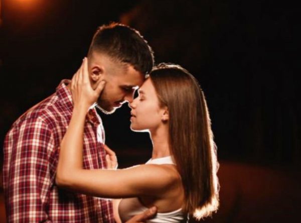 Ζώδια: Ποιοι ευνοούνται το Σαββατοκύριακο