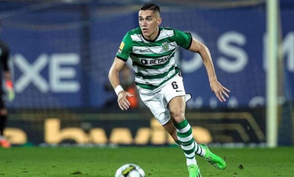 «Φουλ για Αλεξανδρόπουλο η Φέγενορντ»