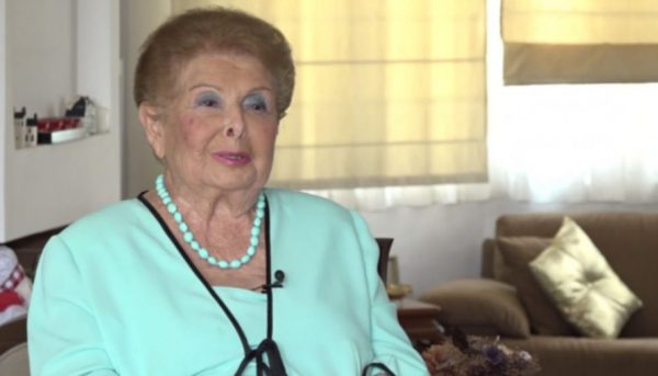 Βέφα Αλεξιάδου: Χαμός με ανάρτησή της για το ΚΚΕ – Τι δήλωσε με νέο ποστ