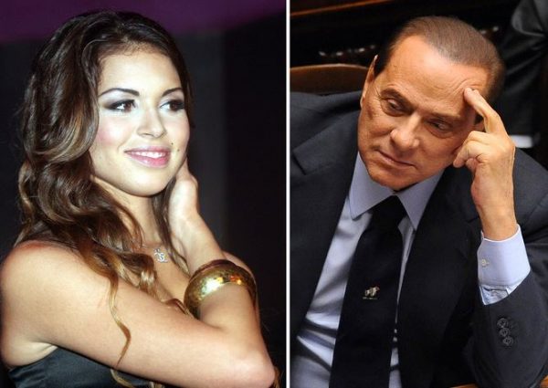 Τα πάρτι «Μπούνγκα – Μπούνγκα» που σημάδεψαν τον Μπερλουσκόνι