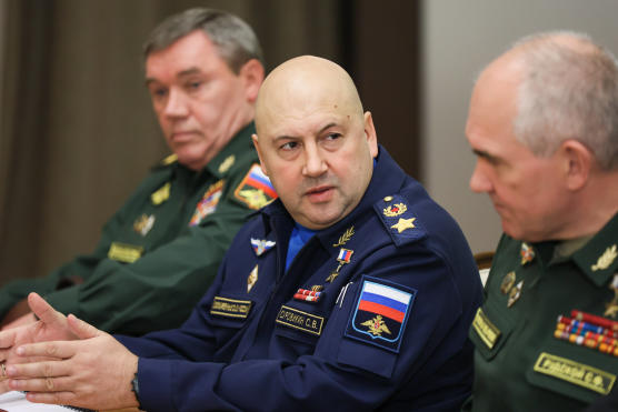 Σεργκέι Σουροβίκιν: Το Κρεμλίνο παραπέμπει στο υπουργείο Άμυνας τις ερωτήσεις σχετικά με την τύχη του
