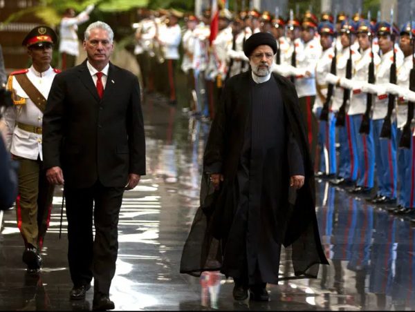 Κούβα: Ενισχύει τους δεσμούς με το Ιράν μπροστά στην «επιθετική» πολιτική των ΗΠΑ