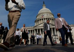 ΗΠΑ: Τα υψηλά επιτόκια φέρνουν κύμα χρεοκοπιών επιχειρήσεων