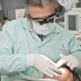 Σε σοβαρή κατάσταση η νηπιαγωγός που κατέληξε στην εντατική μετά από εξαγωγή δοντιού στην Κρήτη