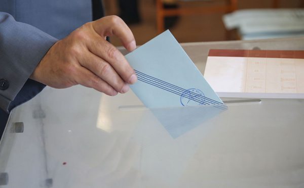 Δημοσκόπηση: Πόσο σίγουρη είναι η αυτοδυναμία – Πόσα κόμματα μπαίνουν στη Βουλή