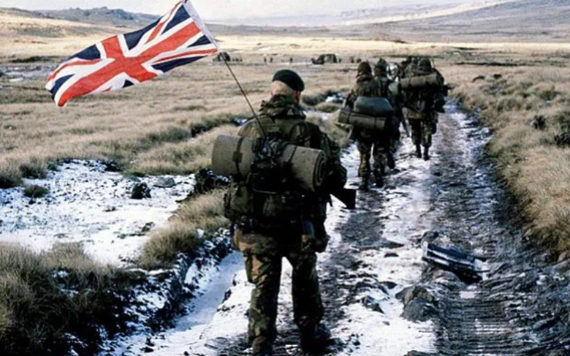 Φώκλαντ: Η σύγκρουση Μεγάλης Βρετανίας και Αργεντινής - Ο πόλεμος των δέκα εβδομάδων
