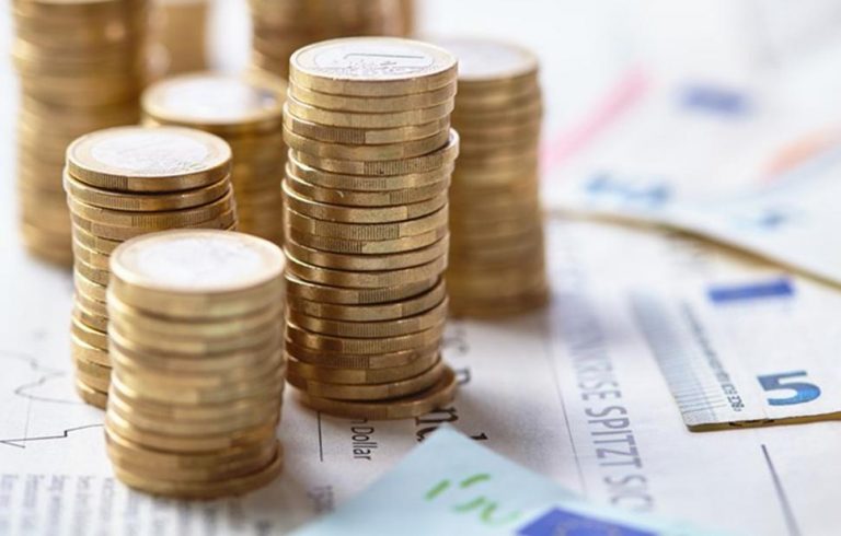 Η αλήθεια για τη φορολόγηση των ελεύθερων επαγγελματιών