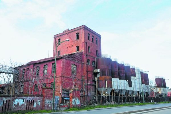 Greek tourism: Historic buildings hand over the… baton to tourism