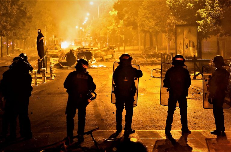 Δολοφονία 17χρονου στη Γαλλία: Πόσους Ναέλ σκοτώνουν οι Γάλλοι ένστολοι κάθε χρόνο – Γιατί έγιναν ανεξέλεγκτοι