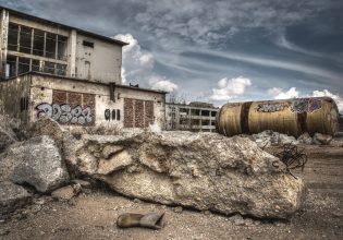 Μπάμπα Βάνγκα: Η τρομακτική πρόβλεψη της τυφλής «μάντισσας» για πυρηνική καταστροφή το 2023