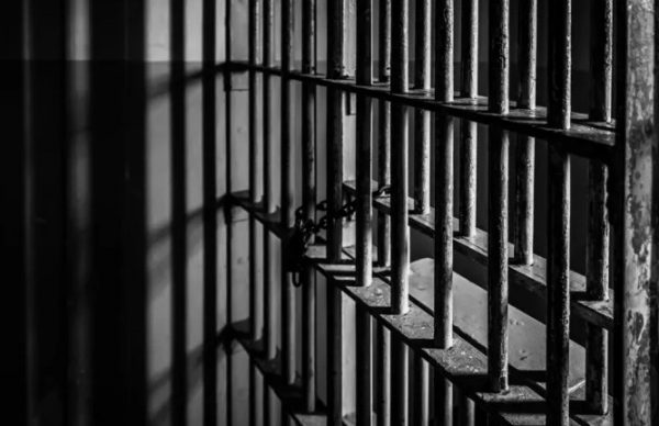 Στο κρατητήριο οδηγήθηκε νιόπαντρος Ιταλός στον Βόλο – Τι συνέβη