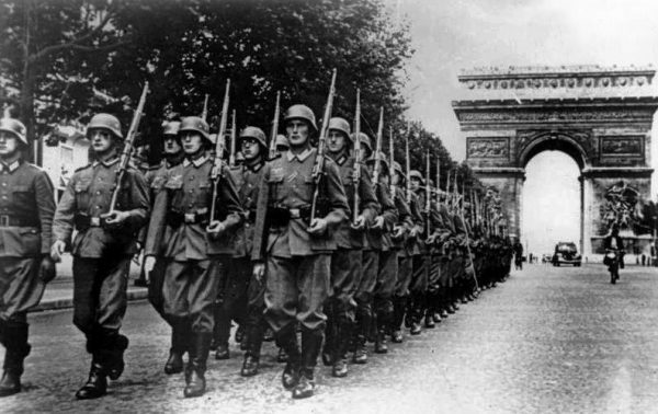 14 Ιουνίου 1940: Πού είσαι Παρίσι, κέντρο της οικουμένης;