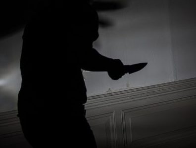 Ελληνικό: «Του τράβηξε μια μαχαιριά στην κοιλιά» – Τι λέει ο φίλος του 17χρονου