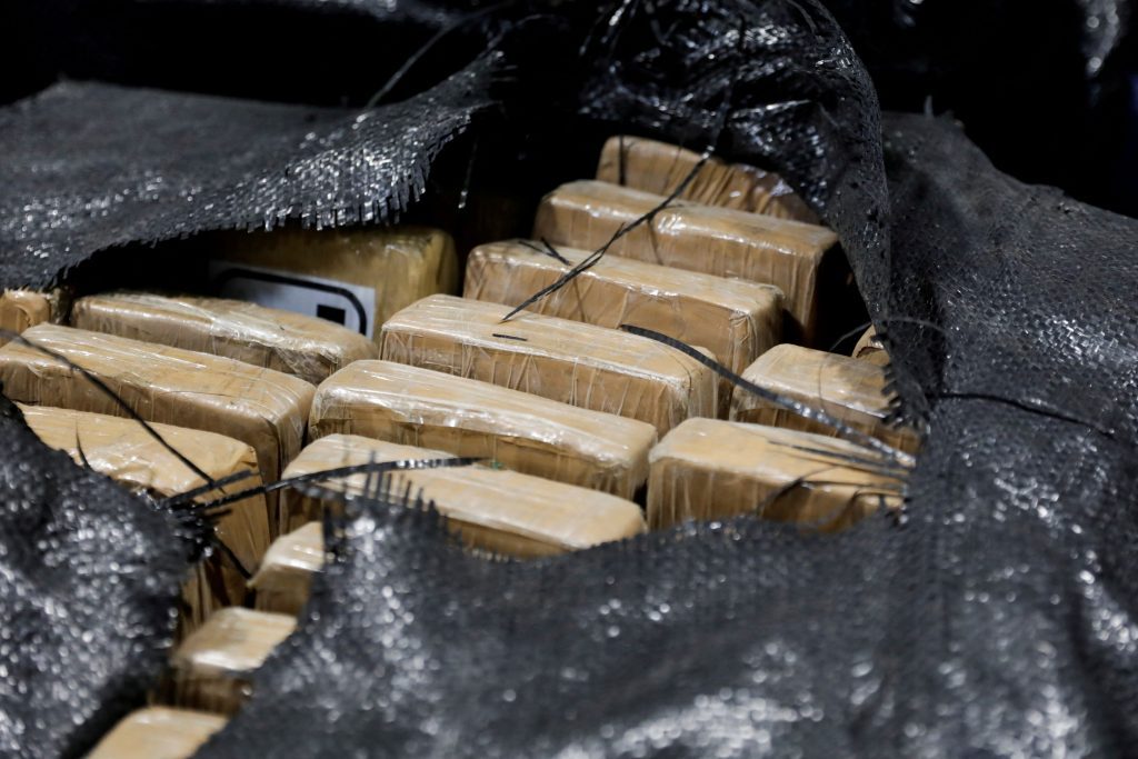 Δύο κοντέινερ με 160 κιλά κοκαϊνης κατασχέθηκαν στο λιμάνι της Θεσσαλονίκης