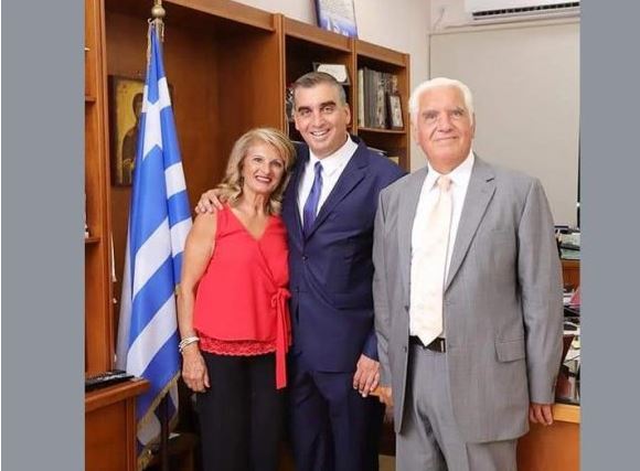 Πένθος για τον δήμαρχο Ελληνικού-Αργυρούπολης - Εχασε τον πατέρα σε παραλία του Αλίμου