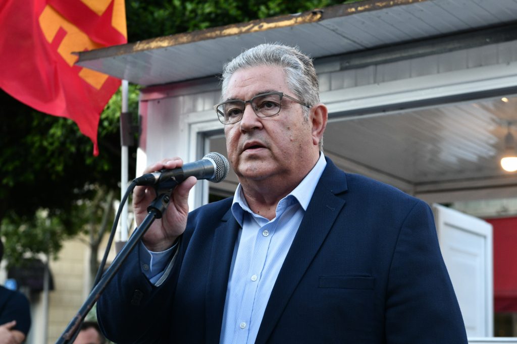 Κουτσούμπας για Παγκόσμια Ημέρα Προσφύγων: Αλληλεγγύη σε όλους τους ξεριζωμένους που βρίσκονται στη χώρα μας