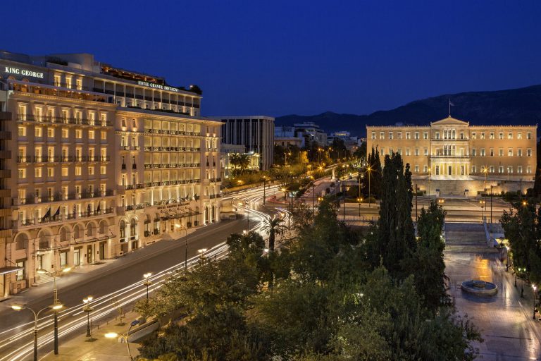 Τουρισμός: «Δεν πέφτει καρφίτσα» στα ξενοδοχεία της Αθήνας [Γραφήματα]