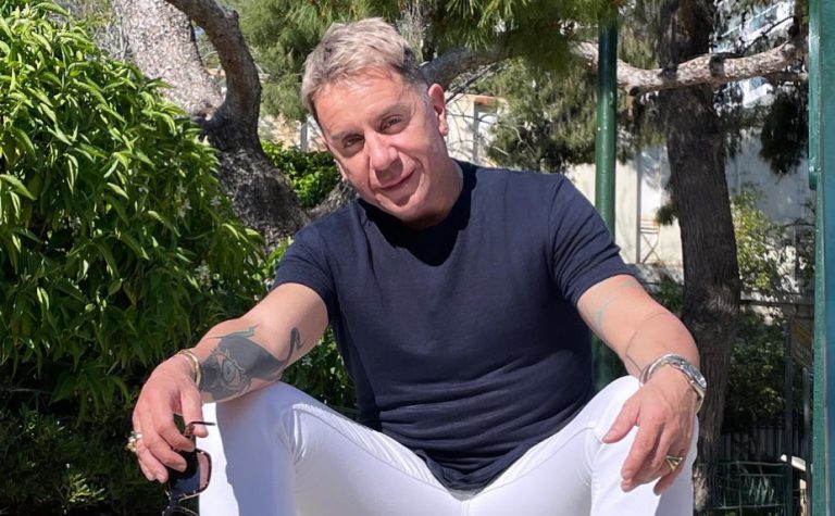 Γιώργος Μαζωνάκης: Επέστρεψε «στην παλιά του γειτονιά» – Η μεγάλη συναυλία στη Νίκαια