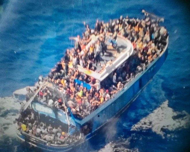 Ναυάγιο στην Πύλο: «Αιχμές» Frontex για την Ελλάδα – «Αγνόησε προσφορά για αεροσκάφος επιτήρησης»