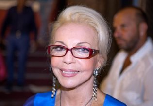 Νόνικα Γαληνέα: Το Εθνικό Θέατρο αποχαιρετά τη μεγάλη ηθοποιό