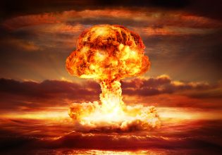 Ρωσία: Εμπιστος σύμβουλος του Πούτιν προειδοποιεί για προληπτικό πυρηνικό χτύπημα